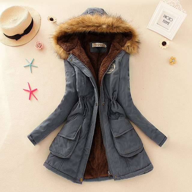 Abrigo acolchado de algodón con forro de lana estilo europeo y americano para mujer otoño e invierno 2023 image 14