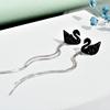 Fashionable long universal earrings, 2021 collection, Korean style, simple and elegant design, internet celebrity