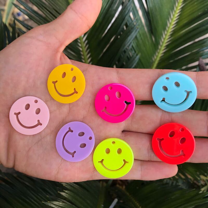 South Korea Candy Color Acrylic Smiley DIY Earrings Headwear Pendant DIY Acrylic Jewelry Accessories Wholesale South Korea Candy Color Acrylic Smiley DIY Earrings Headwear Pendant DIY Acrylic Jewelry Accessories Wholesale