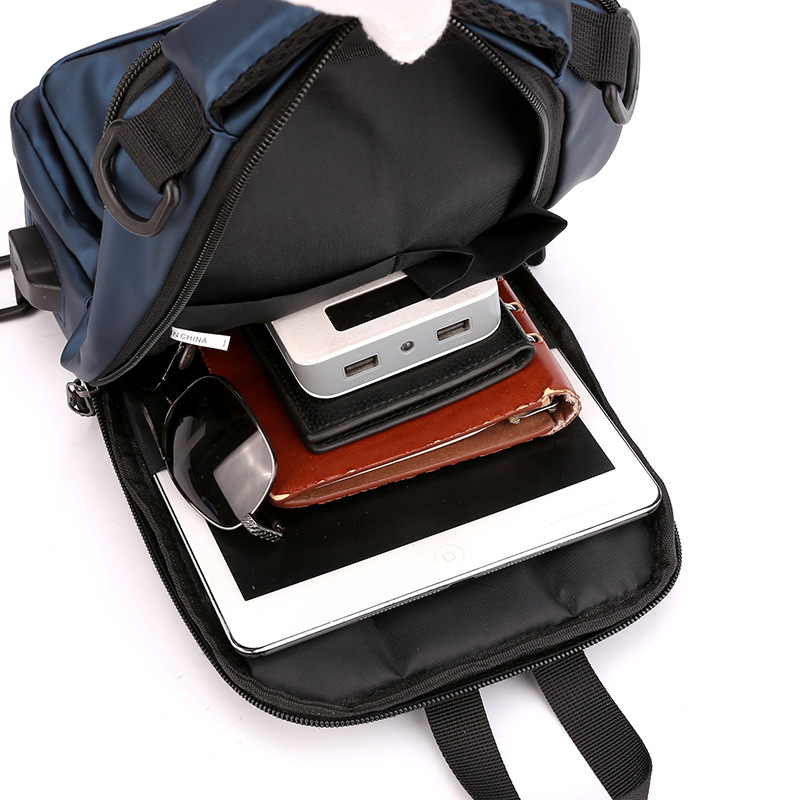 Especial transfronterizo para la nueva moda de los hombres bolsa de pecho multifuncional USB de carga casual hombro bolsa de mensajero al por mayor