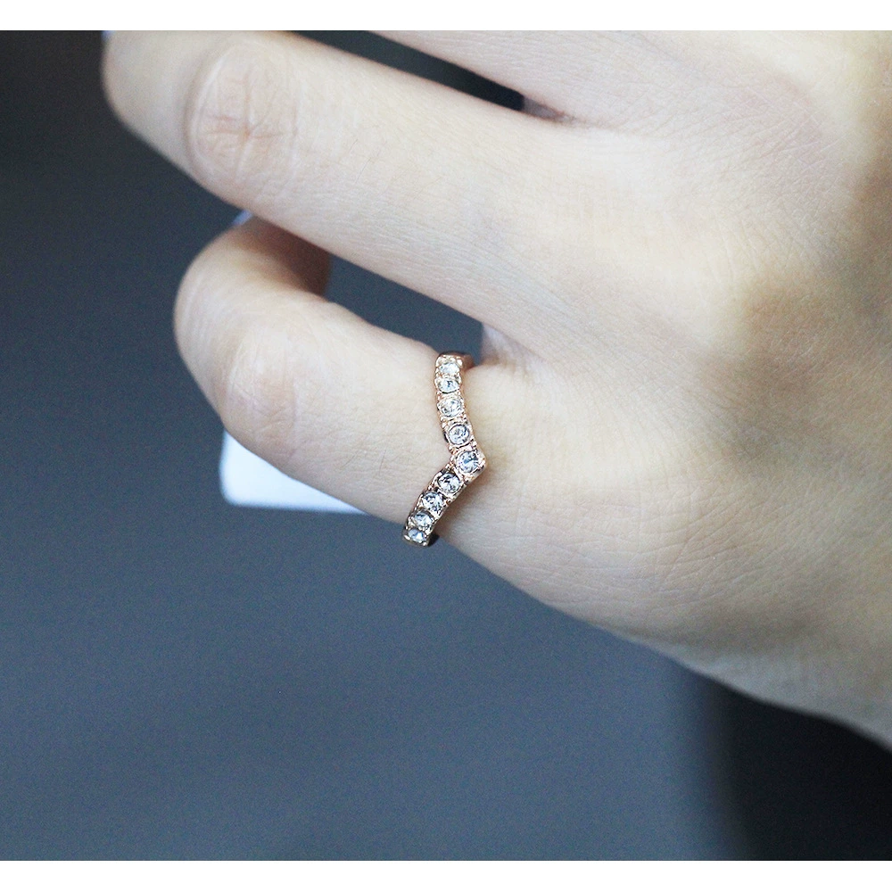 Sun Cloud Новое Diamond V-слово кольцо простое ожидание перстня, кольцо на палец мизинца, кольцо для женских пальцев