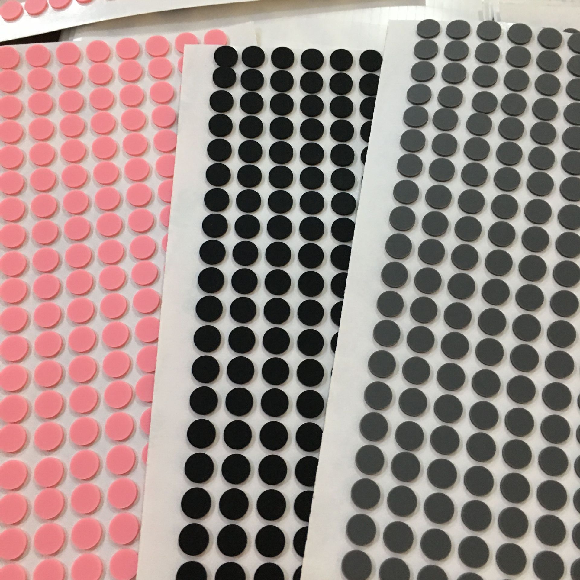 电子产品硅胶脚垫 计算机笔记本自粘胶垫 电器防震防滑泡棉脚垫