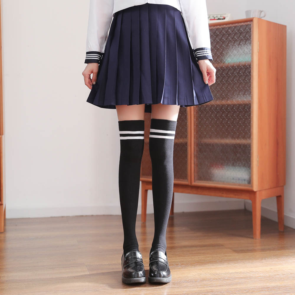 Solid color demi-season women's Japanese knee socks