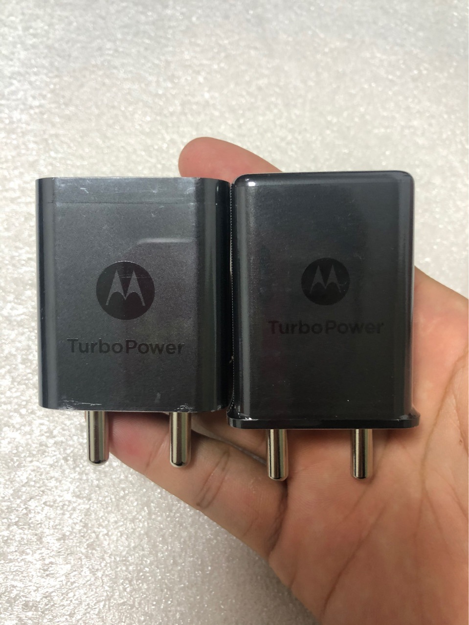 适用moto/摩托罗拉qc3.0印度规原装涡轮快充头