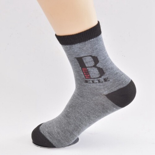 Wholesale socks for middle-aged and elderly men, casual mid-calf socks, elderly socks for autumn and winter, large foot board, street stall supply wholesale