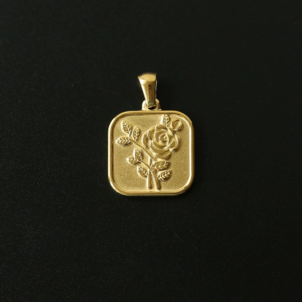 M11 square rose