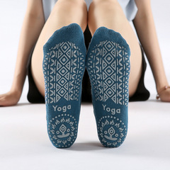 Yoga socks terry anti-slip yoga socks dotted round toe breathable floor socks fitness sports socks Pilates socks