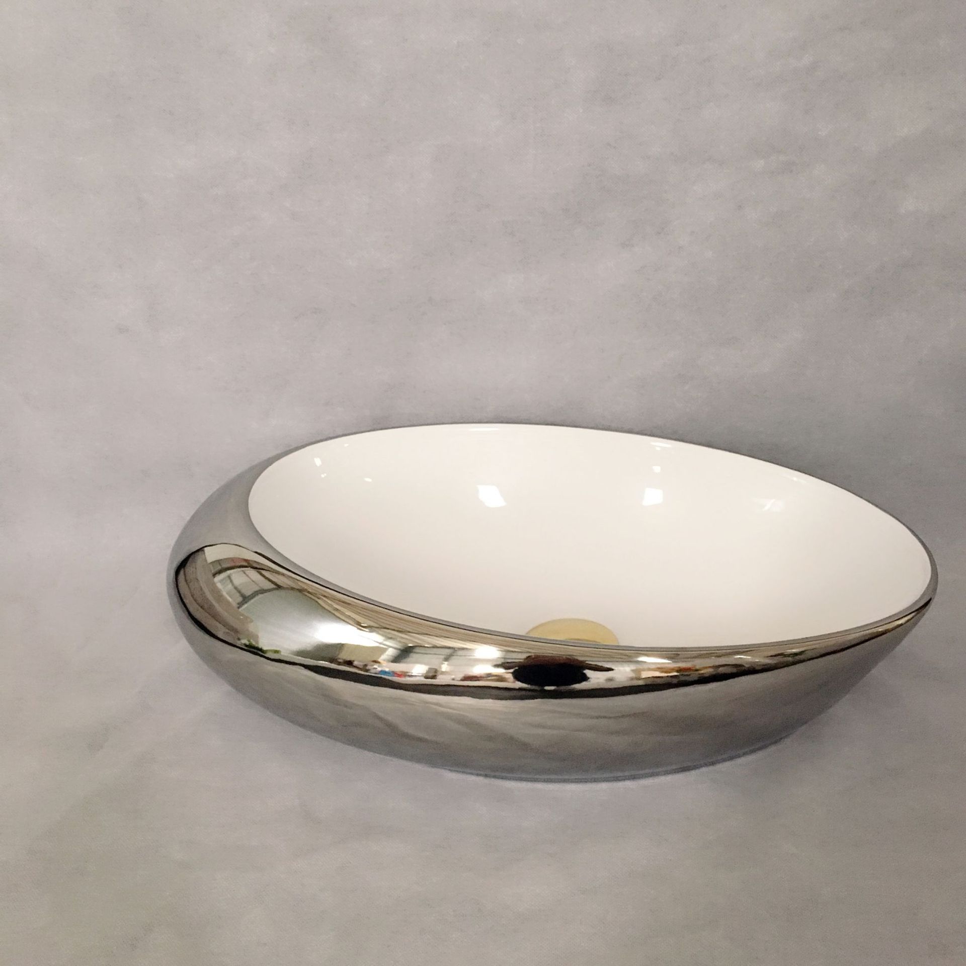 Plateado en oro completo lavabo de cerámica de estilo europeo lavabo de baño del hotel Cuenca del arte lavabo ovalado lavabo