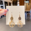 Retro earrings, simple and elegant design, European style