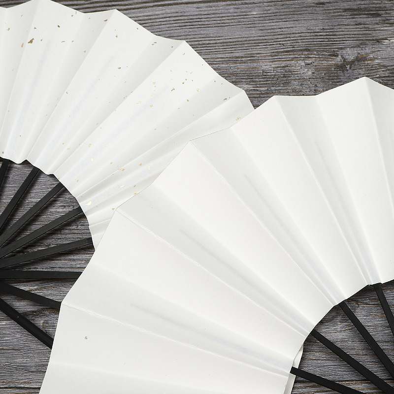 El alma blanca del ajedrez entrará en la casa del vino ventilador de la danza Fábrica directa japonesa Batwing fan Cosplay siete huesos