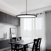 �A���k���ҵ�����LED���ԬF�����s�A�P�͌��֘Ǳ��W�͏d����