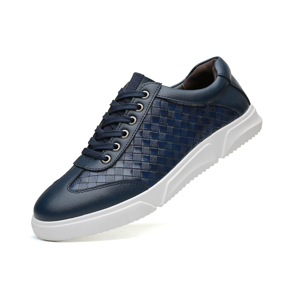 Стилизация Juqi Trend Leisure Sneakers — дышащие повседневные кроссовки на шнуровке, белый/чёрный/синий, размеры 39-48, лёгкие