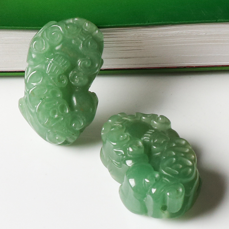 东陵玉貔貅吊坠批发立体精雕挂件玉坠中式工艺品玉器项链玉石配饰