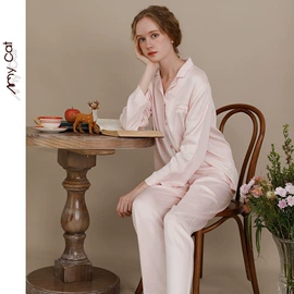 女士家居服;睡裙;情侣家居服