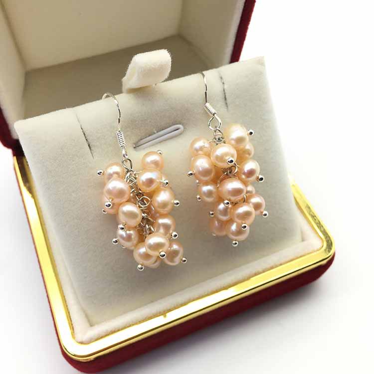 ����ͨebyչ����ҹ�е�̯�������Ȼ��ˮ�������Ѷ�׹����