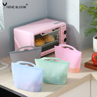 Silicone milk storage container, storage system, safe storage bag