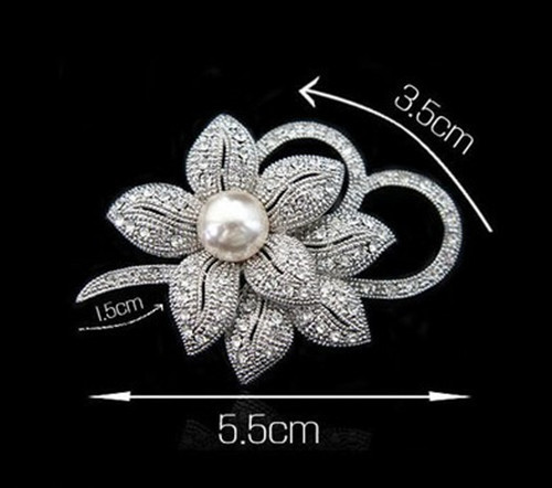 Hot-selling Korean jewelry, high-end rhinestone pearl bow brooch, corsage, fashion clothing accessories