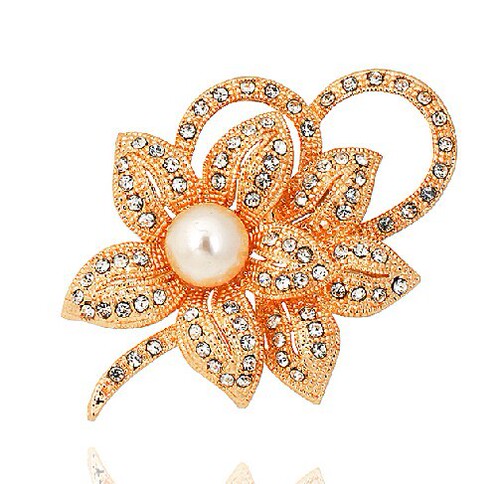 Hot-selling Korean jewelry, high-end rhinestone pearl bow brooch, corsage, fashion clothing accessories