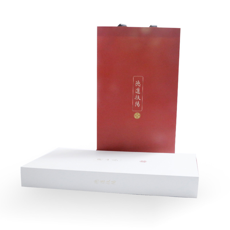 简约西洋参人参茶叶翻盖礼盒 山水画白色特种纹路纸张logo凹凸