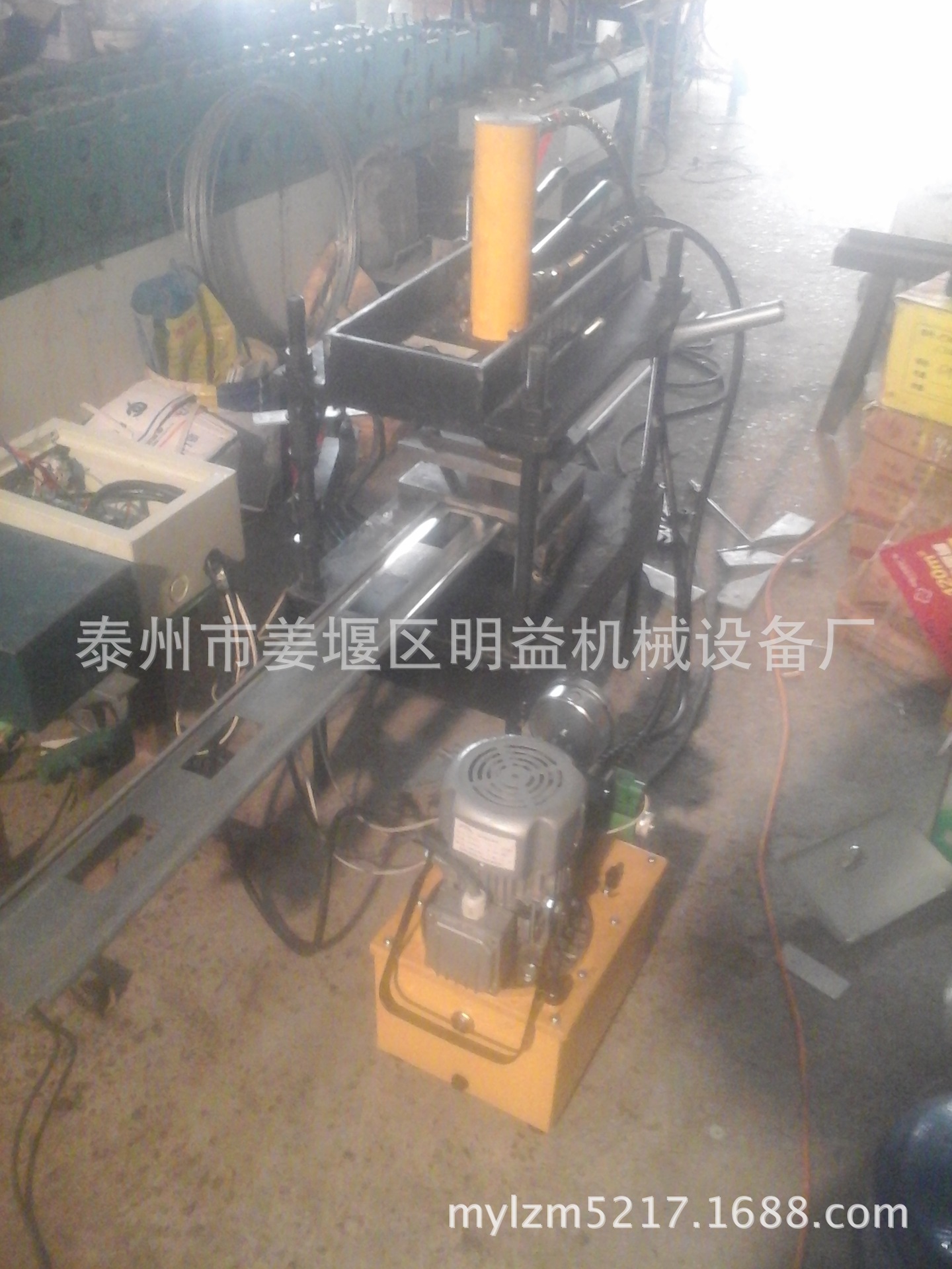 小型四柱液压机，自动化设备小型五金冲压液压机，20吨液压冲板机