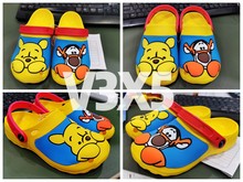 新款小熊维尼洞洞鞋新款中性卡通男童镂空防滑女童宝宝凉拖鞋