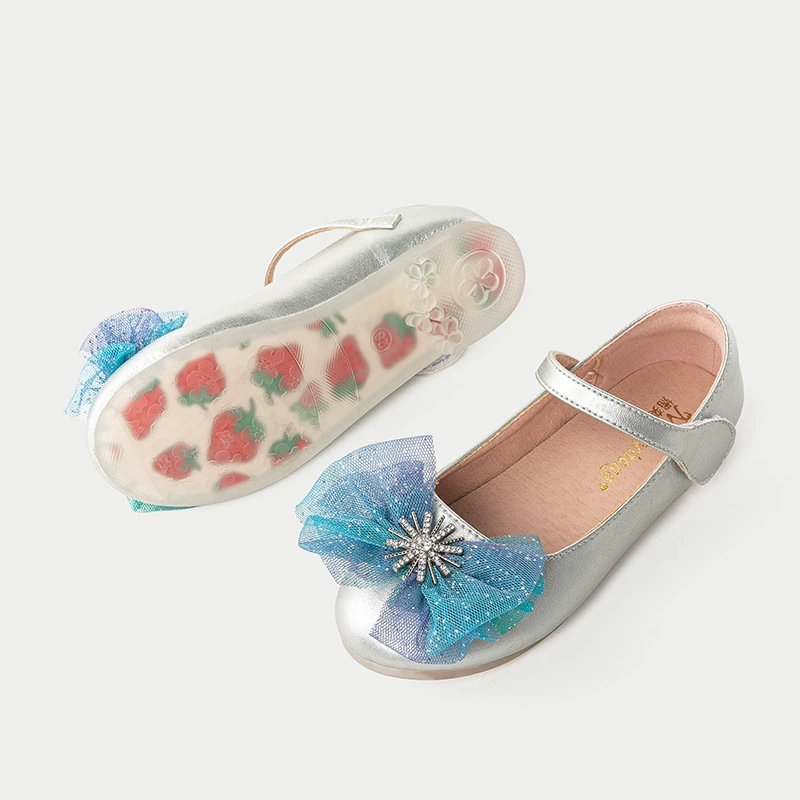 Туфли принцессы Эльзы для девочек с бантом, мягкие детские туфли на плоской подошве, милые лоферы весны и лета 2025 года.