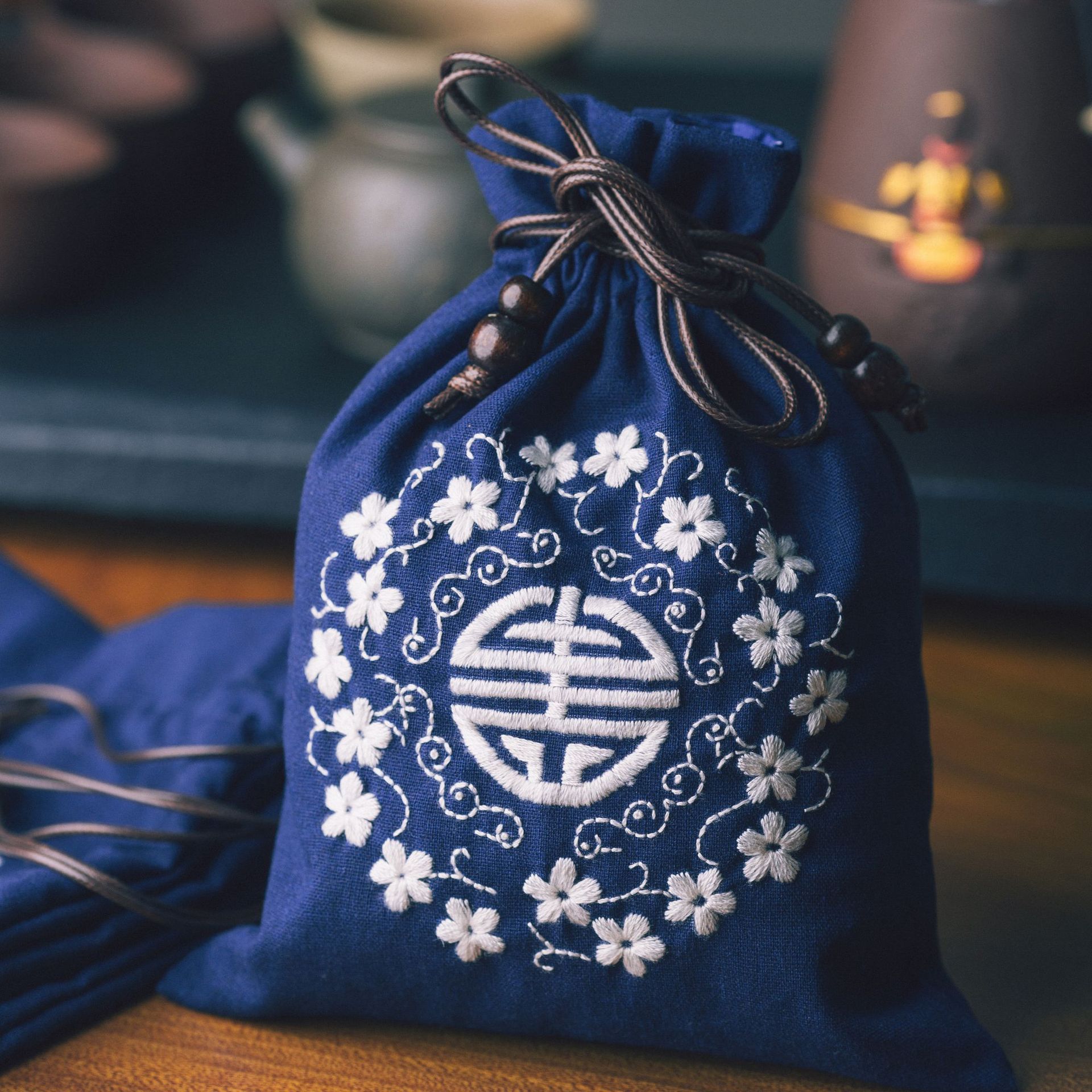 Jinhao bordado hecho a mano material de bricolaje bolsa Cordón portátil Lu bordado cosmético bolsa no Cruz puntada bolsa de almacenamiento