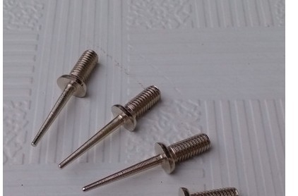 供应猪耳标针 免疫耳标针 防疫耳标针 耳标钳针 羊耳标针 耳标针