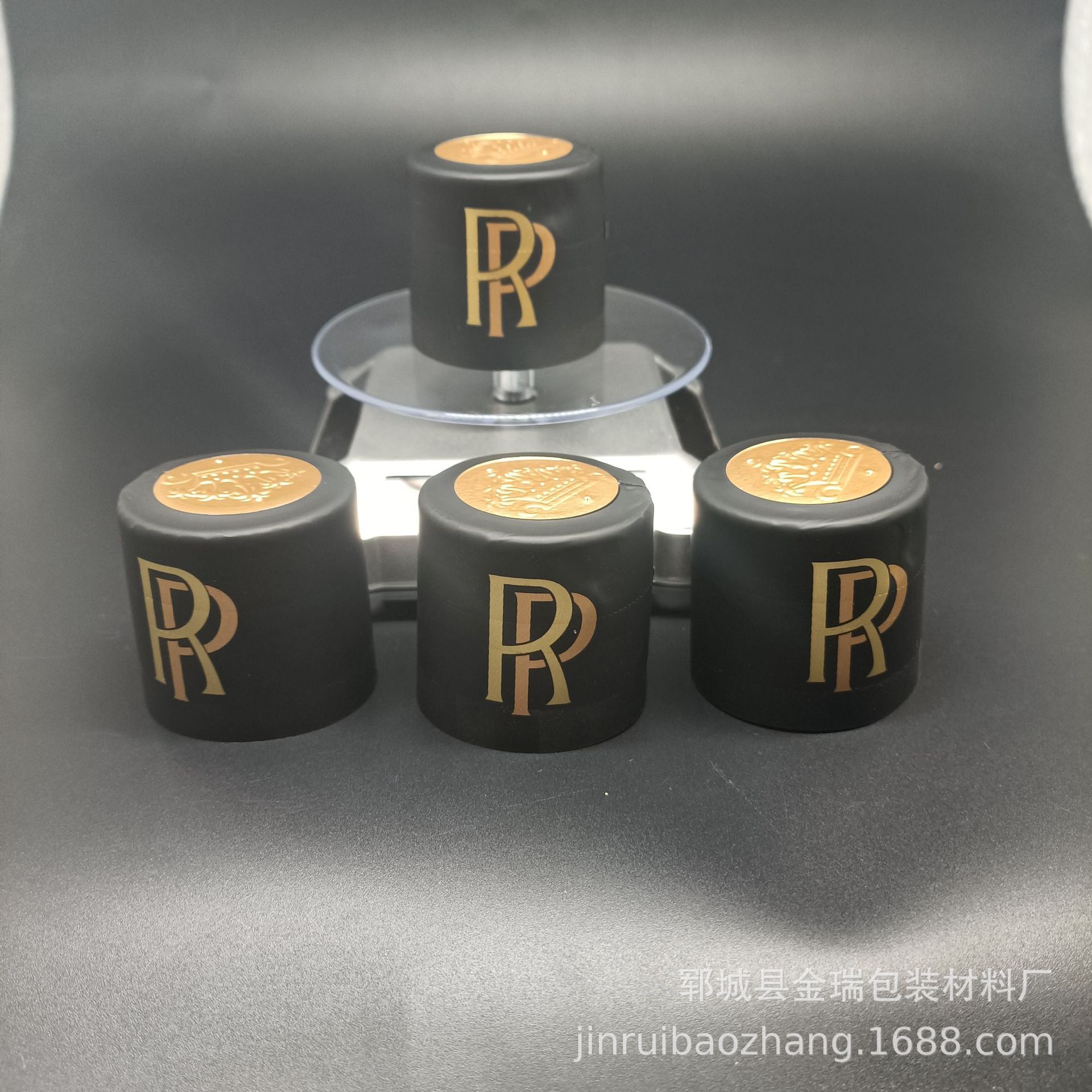 批发洋酒胶帽PVC热缩膜各种酒瓶盖包装膜封口胶帽葡萄酒封口膜