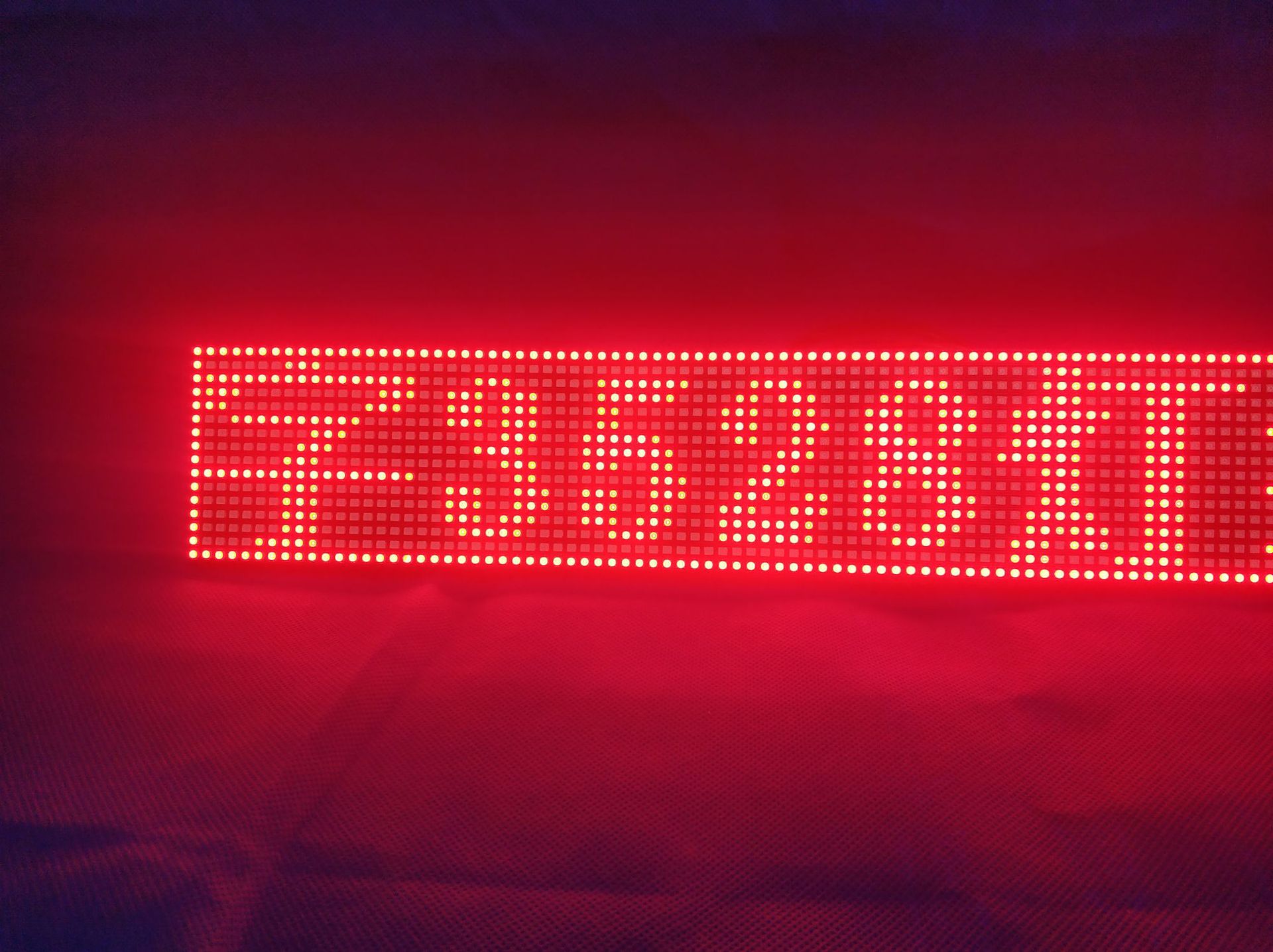 P4.75 indoor 5*1 word single red LED display P4.75 table sticker red 380*76 specification module wholesale 4