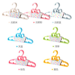 加厚塑料掛衣架衣服架創意多功能實心衣架批發塑料防滑成人衣架子