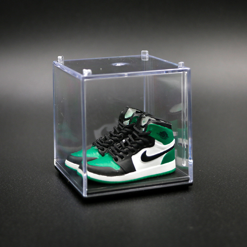 AJ zapatos de baloncesto zapatos de moda mini modelo tridimensional dedo del pie rojo y negro decoración del coche decoración de la torta modelo de zapato hecho a mano