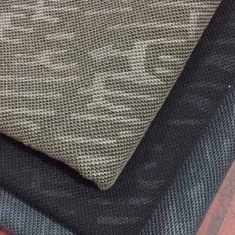 厂家供应印花针织布 抱枕靠枕服饰面料质地柔软亲肤 透风舒适面料