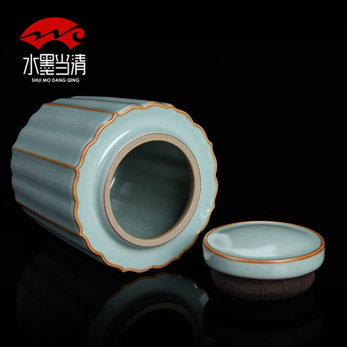 Taiwan Ru kiln ceramic tea cans sealed cans small Chinese sky blue small moisture-proof household wake-up tea cans storage tea cans