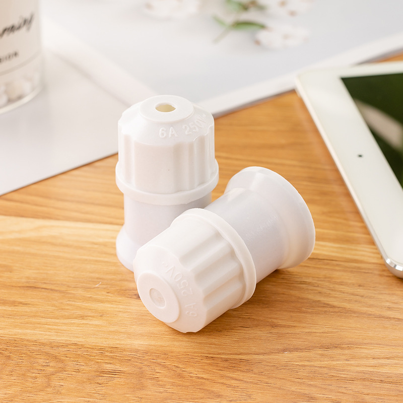 Direct production and supply of suspended screw cap E27 lamp cap lamp holder 032 porcelain white screw cap