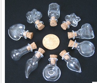 厂家直销玻璃香水瓶 纯手工异形小香水瓶批发 木塞瓶子十款可选