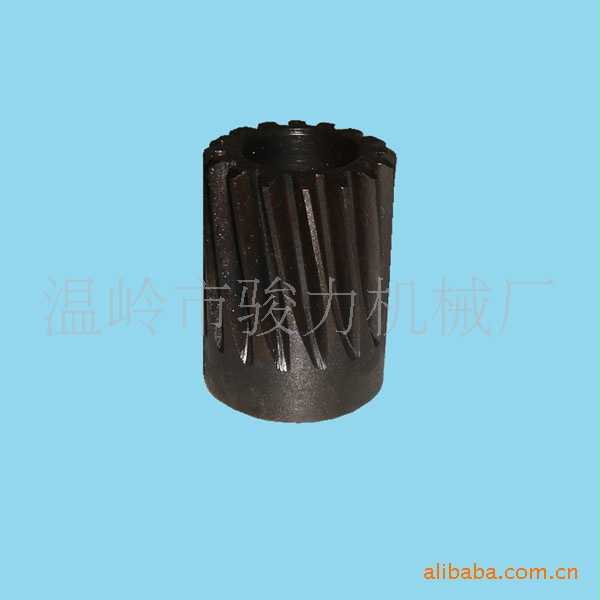供应优质增氧机配件 小齿轮 齿轴 斜齿 链轮
