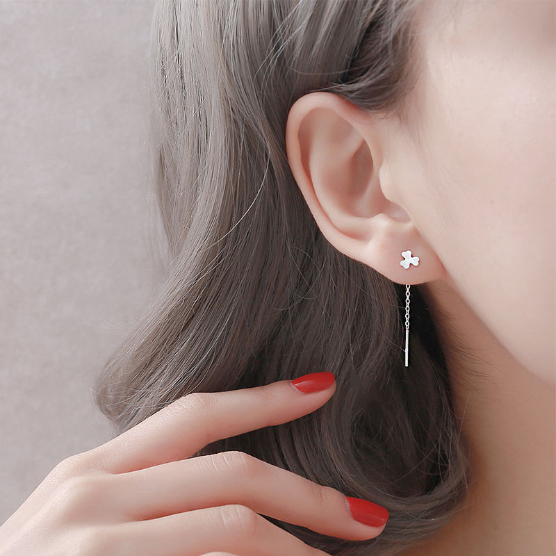 S925 plata fresca suerte pendientes para estudiantes estilo coreano simple gotas para los oídos cadena neta trébol rojo líneas al por mayor