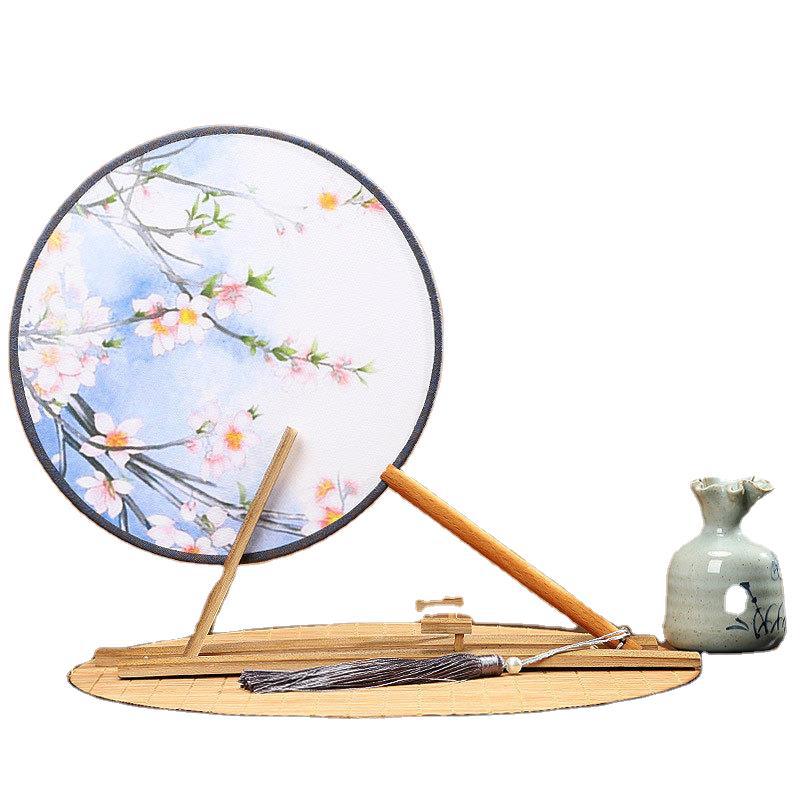 Hanfu de una sola cara abanico redondo de seda de tela de estilo antiguo abanico de palacio de estilo chino artístico retro ventilador redondo al por mayor regalo de artesanía de baile