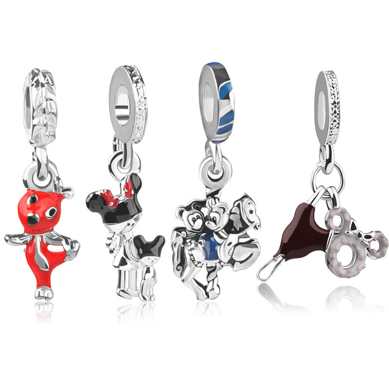 Kung Fu calf and Mickey child bow pendant DIY accessories Yiwu supply wholesale