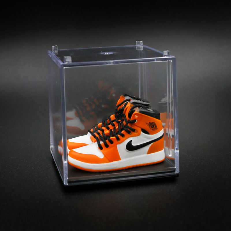 AJ zapatos de baloncesto zapatos de moda mini modelo tridimensional dedo del pie rojo y negro decoración del coche decoración de la torta modelo de zapato hecho a mano