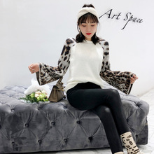 新款豹纹马海毛斜领毛衣+拼接羊毛圆领毛衣