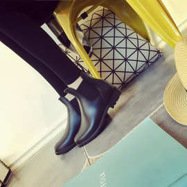 切尔西时尚雨鞋女式短筒雨靴防滑低帮水鞋防水胶鞋情侣马丁靴百搭