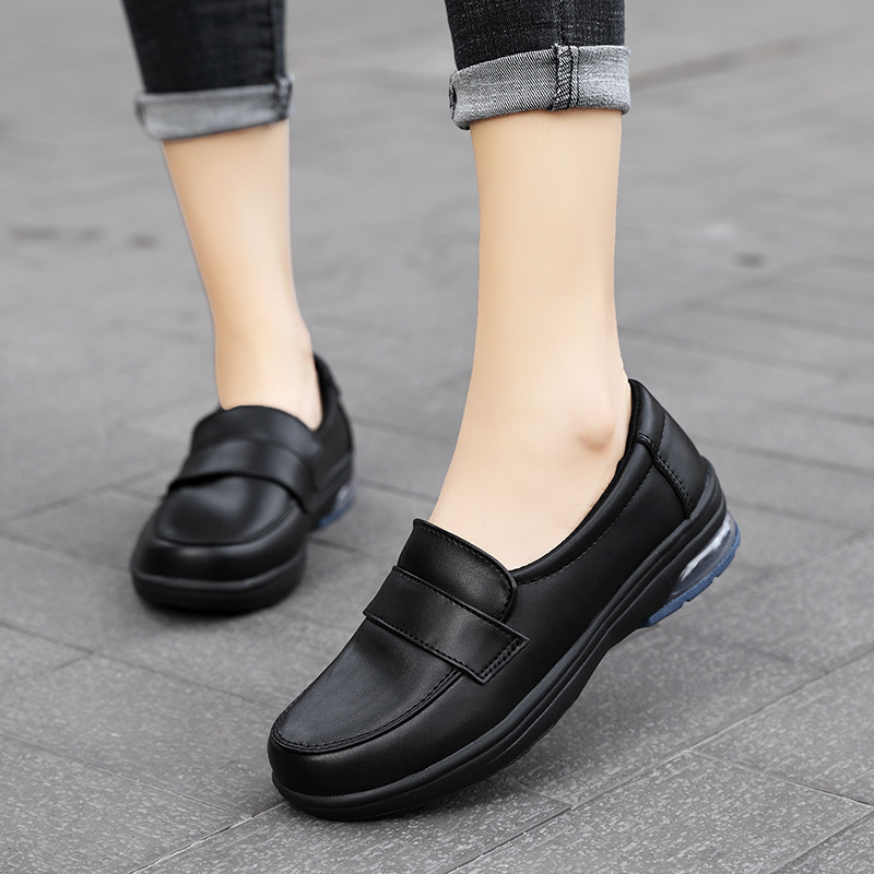 2020 New White Flat Plaid Soft Bottom Air Cushion Anti-Slip Hospital Work Shoes Slip-On Shallow Mouth Slip-On Women's Shoes