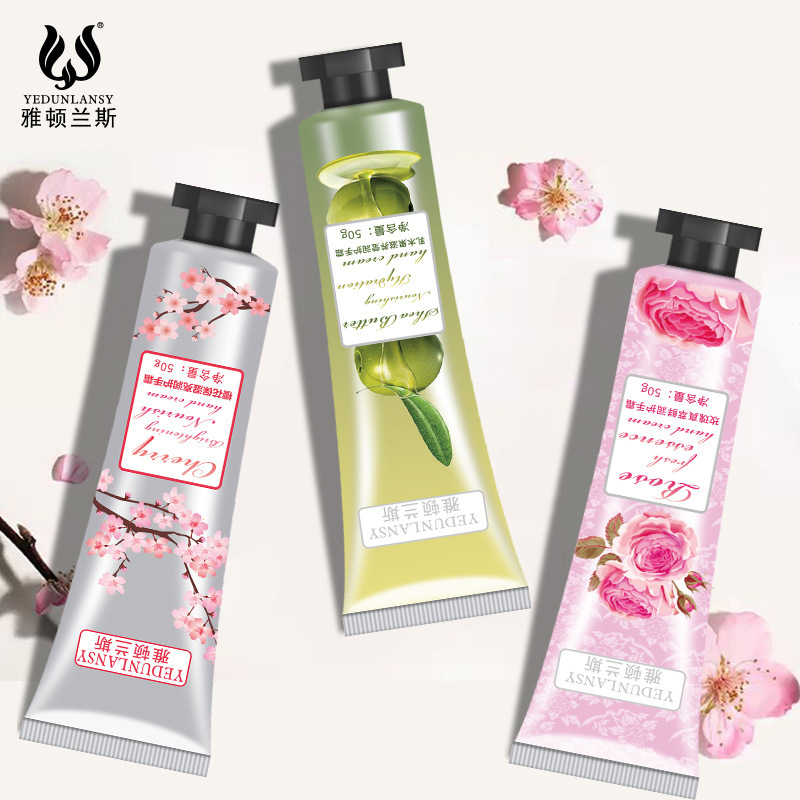 Source manufacturers shea butter hand cream set box moisturizing hand cream autumn and winter moisturizing hand cream wholesale