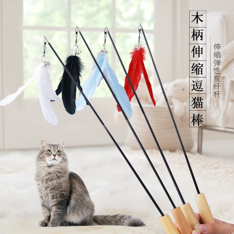 Fabricante en stock nuevo mango de madera retráctil divertido gato palo pluma multicolor Bell interactivo divertido gato juguete divertido gato palo