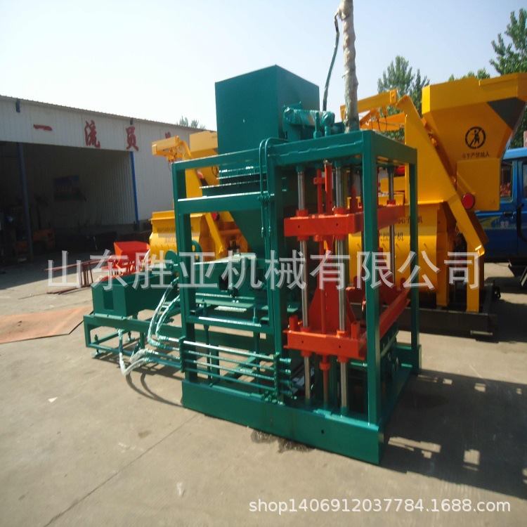 QT4-20 hydraulic concrete hollow block making machine