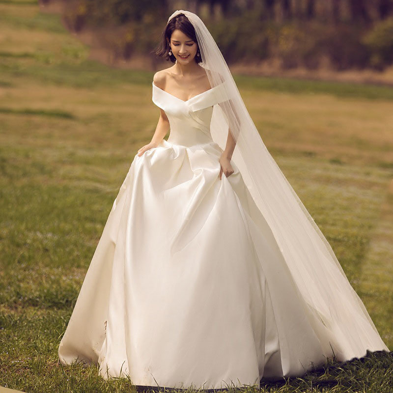 Vestido de novia 2026, nuevo estilo, sencillo, de satén, estilo francés, con cola, ultra-romántico, estilo bosque, elegante, para fotografía de viajes, vestido de novia de verano