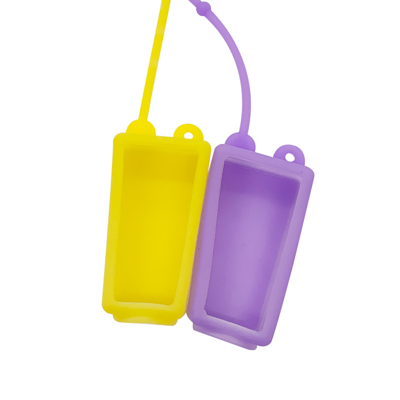 Fabricantes suministro de dibujos animados de silicona detergente para ropa botella portátil de silicona desinfectante de manos botella cubierta 30ML desinfectante de manos caso de silicona