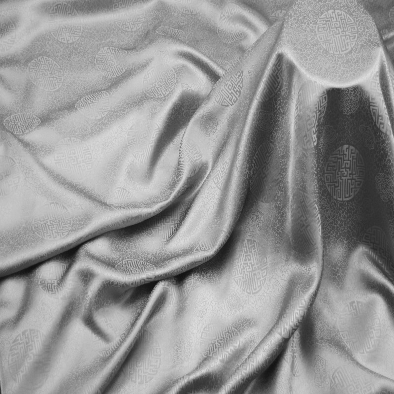 27 # Gris plata